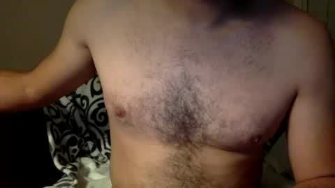Snapshot of applesauce1584 chatting on 02/20/25, 05:23 Display Name online show from 02/20/25, 05:23