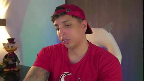 Snapshot of appolo_allen chatting on 10/27/25, 05:44 insta appolo master online show from 10/27/25, 05:44