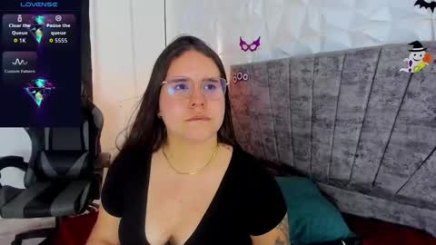 April SC online show from 10/30/25, 09:26