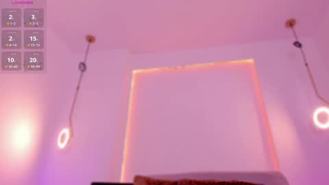 Snapshot of april_ebony18_ chatting on 01/14/25, 01:49 April online show from 01/14/25, 01:49