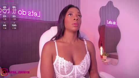 Snapshot of april_ebony18_ chatting on 02/01/25, 10:37 April online show from 02/01/25, 10:37