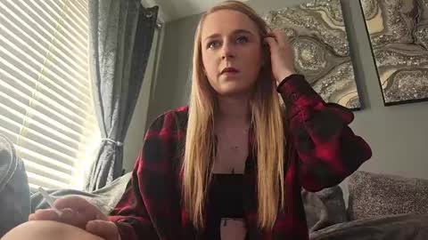 Snapshot of april_flix chatting on 02/25/25, 12:34 April Flix online show from 02/25/25, 12:34