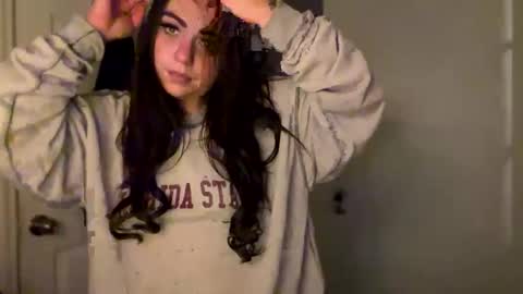 Snapshot of aprilanna chatting on 01/07/25, 04:18 AnnaApril420 online show from 01/07/25, 04:18