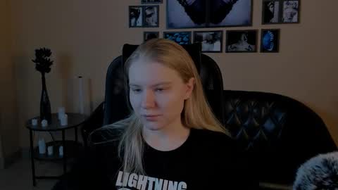 April. All year round.  online show from 10/10/25, 02:43