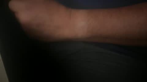 Snapshot of aq9166 chatting on 02/05/25, 04:37 artistry online show from 02/05/25, 04:37