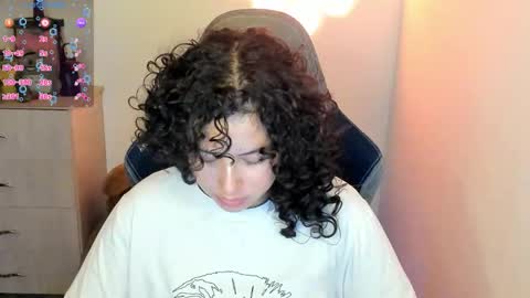 Snapshot of aqua_emilly chatting on 09/13/25, 09:47 aqua emilly online show from 09/13/25, 09:47