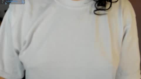 Snapshot of aqua_emilly chatting on 09/23/25, 11:41 aqua emilly online show from 09/23/25, 11:41