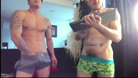 Snapshot of aquiles_lucianguys chatting on 02/02/25, 11:00 MARCELOandLUCIAN online show from 02/02/25, 11:00