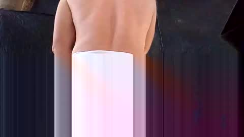 Snapshot of aquinn2000 chatting on 09/28/25, 07:47 aquinn2000 online show from 09/28/25, 07:47