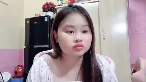 Snapshot of ara039 chatting on 09/23/25, 03:48 ara039 online show from 09/23/25, 03:48