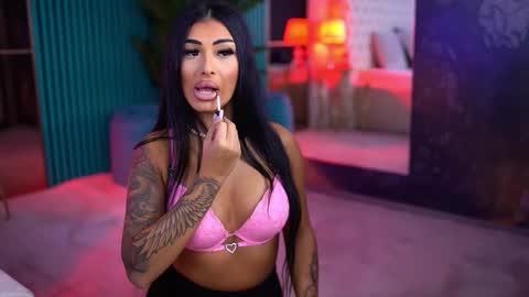 arabellaposh online show from 10/13/25, 05:07