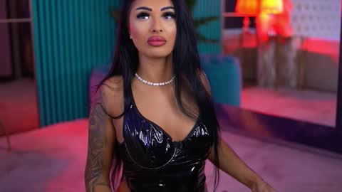 arabellaposh online show from 10/21/25, 05:19