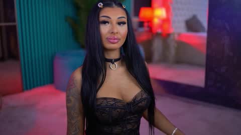 arabellaposh online show from 11/11/25, 05:40