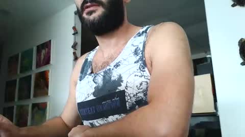 Snapshot of arabhairy90 chatting on 12/06/24, 06:37 hairycub online show from 12/06/24, 06:37