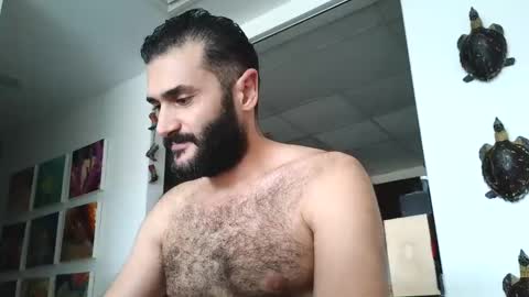 Snapshot of arabhairy90 chatting on 12/06/24, 09:43 hairycub online show from 12/06/24, 09:43