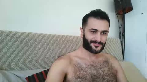 Snapshot of arabhairy90 chatting on 12/09/24, 05:29 hairycub online show from 12/09/24, 05:29