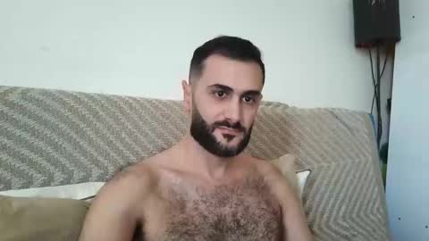 Snapshot of arabhairy90 chatting on 12/20/24, 08:17 hairycub online show from 12/20/24, 08:17