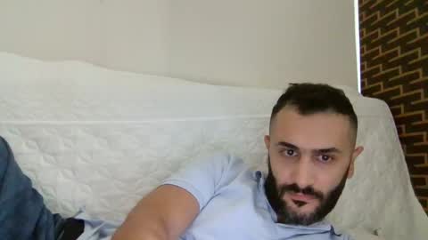 Snapshot of arabhairy90 chatting on 09/13/25, 11:10 hairycub online show from 09/13/25, 11:10