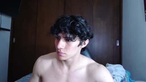 Snapshot of ares_aestheticgod chatting on 02/08/25, 02:26 Ares D online show from 02/08/25, 02:26