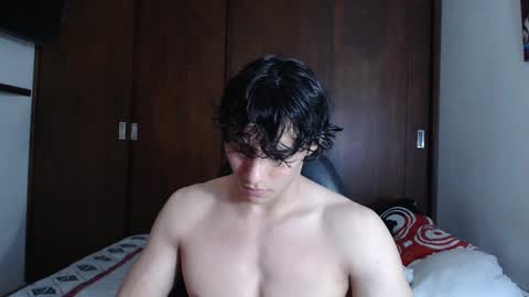 Snapshot of ares_aestheticgod chatting on 02/21/25, 02:39 Ares D online show from 02/21/25, 02:39