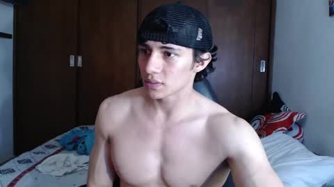 Snapshot of ares_aestheticgod chatting on 02/22/25, 02:28 Ares D online show from 02/22/25, 02:28