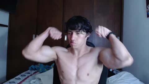 Snapshot of ares_aestheticgod chatting on 02/23/25, 02:40 Ares D online show from 02/23/25, 02:40