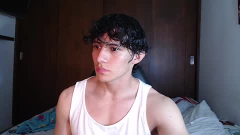 Snapshot of ares_aestheticgod chatting on 02/25/25, 02:58 Ares D online show from 02/25/25, 02:58