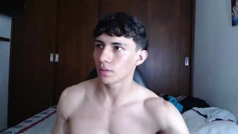 Snapshot of ares_aestheticgod chatting on 02/28/25, 01:26 Ares D online show from 02/28/25, 01:26