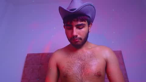 Ares Alpha  online show from 11/07/25, 08:20