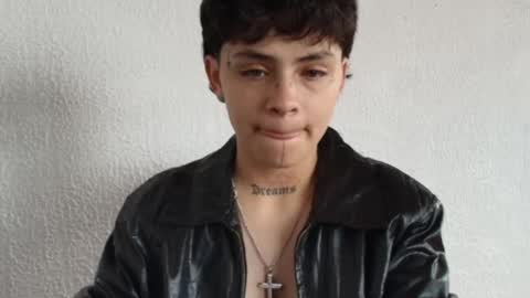 Snapshot of ares_boo chatting on 03/01/25, 07:04 ares online show from 03/01/25, 07:04