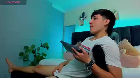 Ares online show from 09/22/25, 02:41