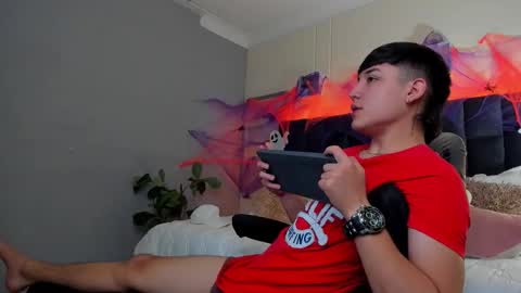 Ares online show from 10/10/25, 02:27