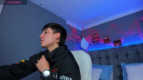 Ares online show from 10/31/25, 05:30