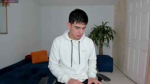 Ares online show from 10/25/25, 11:07