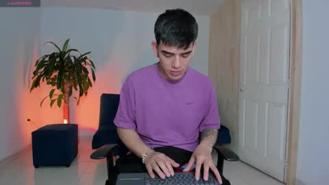 Ares online show from 11/04/25, 06:29