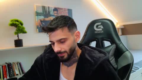 Ares Steel online show from 10/03/25, 06:21