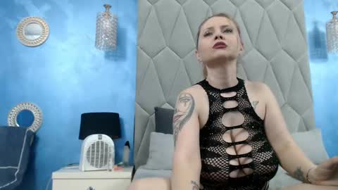 Snapshot of aretialisya chatting on 02/26/25, 08:48 aretialisya online show from 02/26/25, 08:48