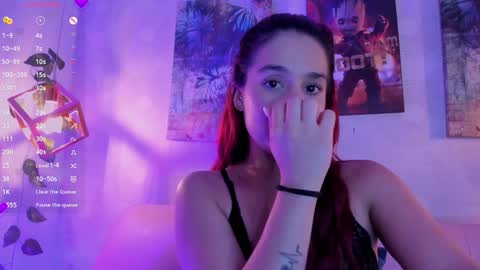 Snapshot of ari_baker chatting on 01/16/25, 01:06 Arianna Baker online show from 01/16/25, 01:06