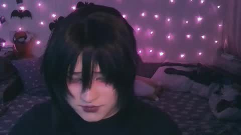 Snapshot of ari_corn chatting on 01/14/25, 03:47 Ahri online show from 01/14/25, 03:47