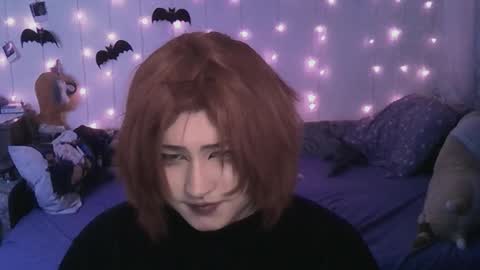 Snapshot of ari_corn chatting on 03/12/25, 09:35 Ahri online show from 03/12/25, 09:35