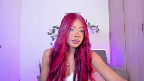 Snapshot of aria_brown_19 chatting on 09/15/25, 07:47 ARIA online show from 09/15/25, 07:47