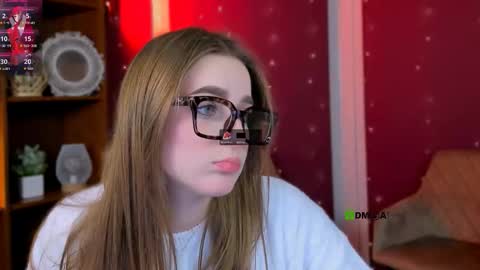 Snapshot of aria_moo chatting on 11/04/25, 12:26 Luna online show from 11/04/25, 12:26