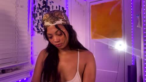 Aria Atelier online show from 09/19/25, 07:10