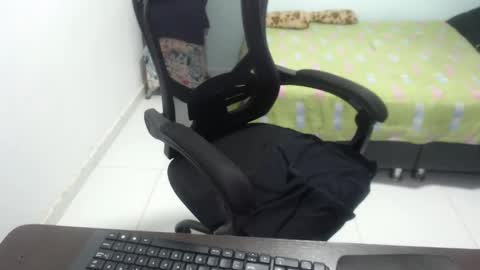 Snapshot of ariadna_6 chatting on 02/10/25, 05:09 ...Ariana... online show from 02/10/25, 05:09