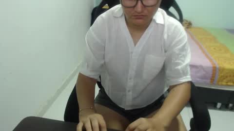 Snapshot of ariadna_6 chatting on 02/20/25, 06:57 ...Ariana... online show from 02/20/25, 06:57