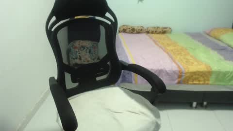 Snapshot of ariadna_6 chatting on 03/03/25, 08:21 ...Ariana... online show from 03/03/25, 08:21