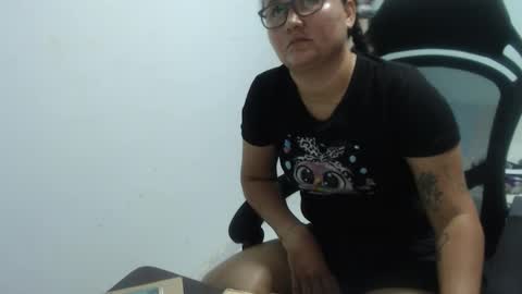 Snapshot of ariadna_6 chatting on 09/17/25, 05:25 ...Ariana... online show from 09/17/25, 05:25