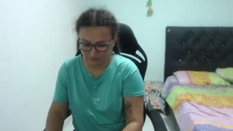 Snapshot of ariadna_6 chatting on 11/04/25, 06:40 ...Ariana... online show from 11/04/25, 06:40