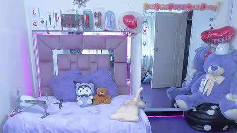 ariadnacappelletty online show from 10/28/25, 04:53