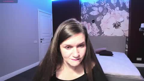 AriaGray online show from 10/09/25, 01:09